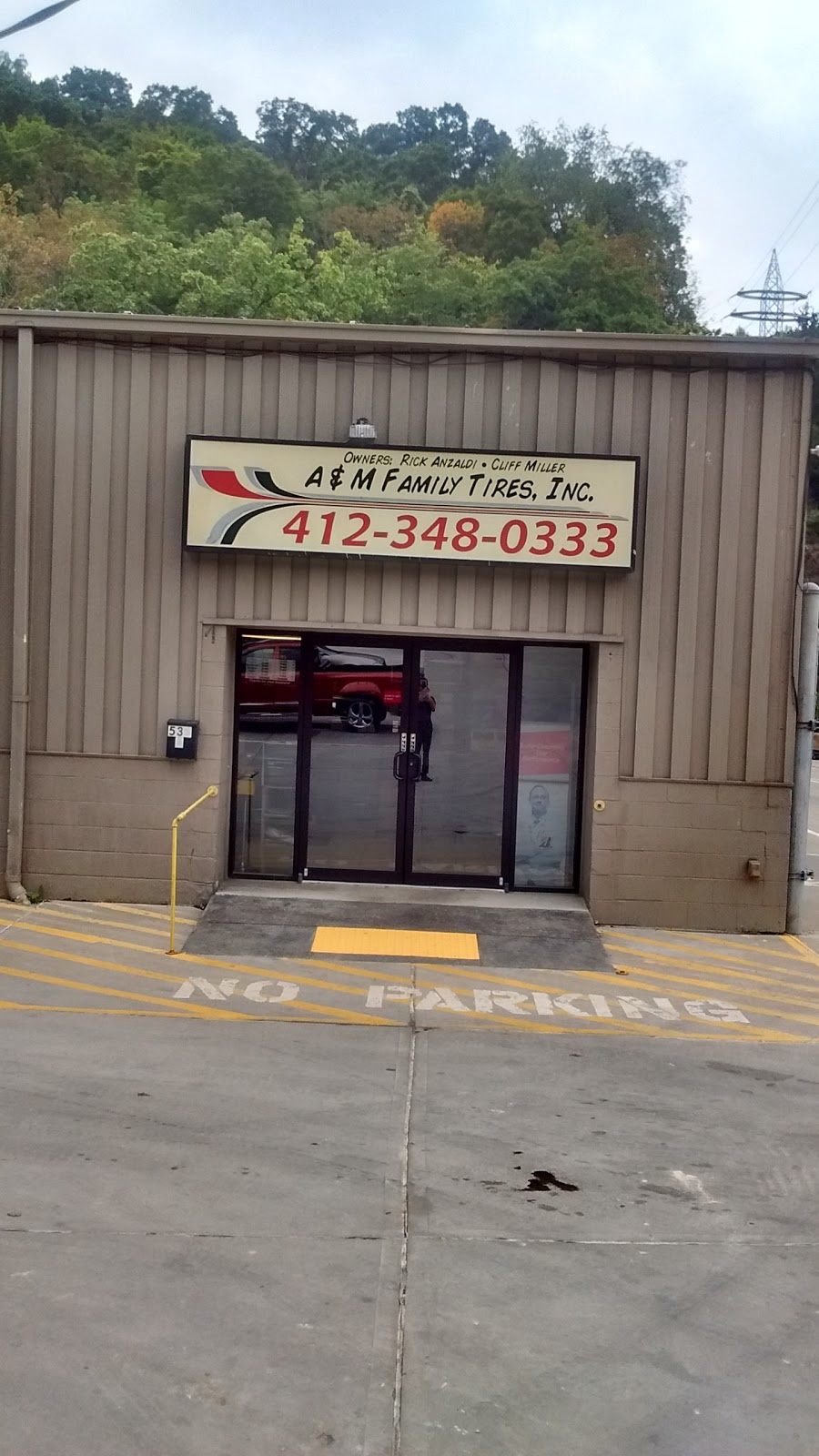 A & M Family Tires Inc. | 533 Rochester Rd, Pittsburgh, PA 15237, USA | Phone: (412) 348-0333