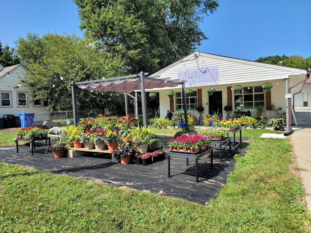 La Fiorella Floral Design | 206 Sunset Rd, Burlington, NJ 08016, USA | Phone: (609) 614-1569