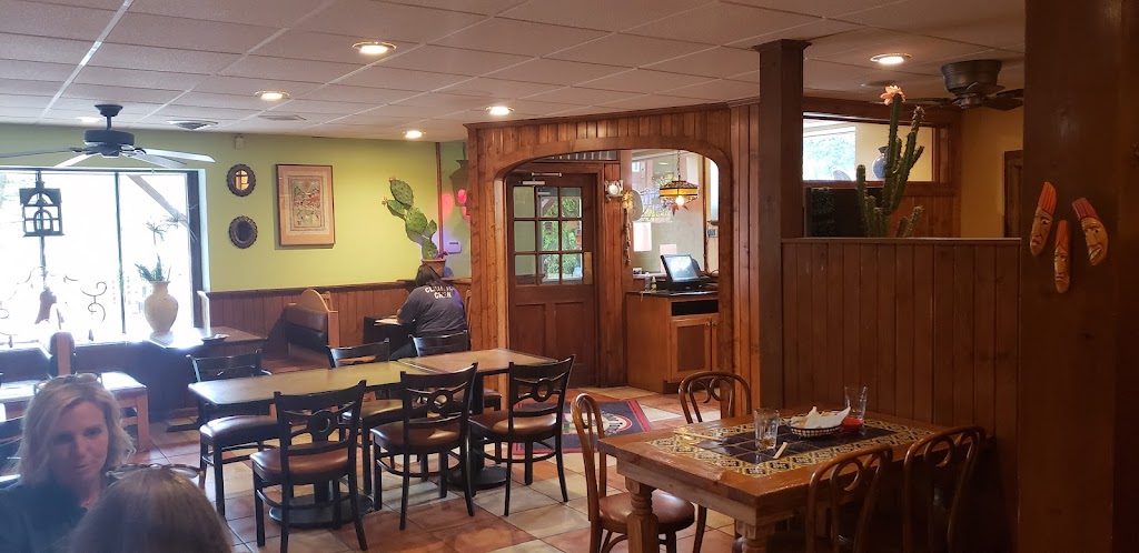 Señor Tomas Mexican - Latin Restaurant | 150 North Ave, Hartland, WI 53029 | Phone: (262) 367-7488