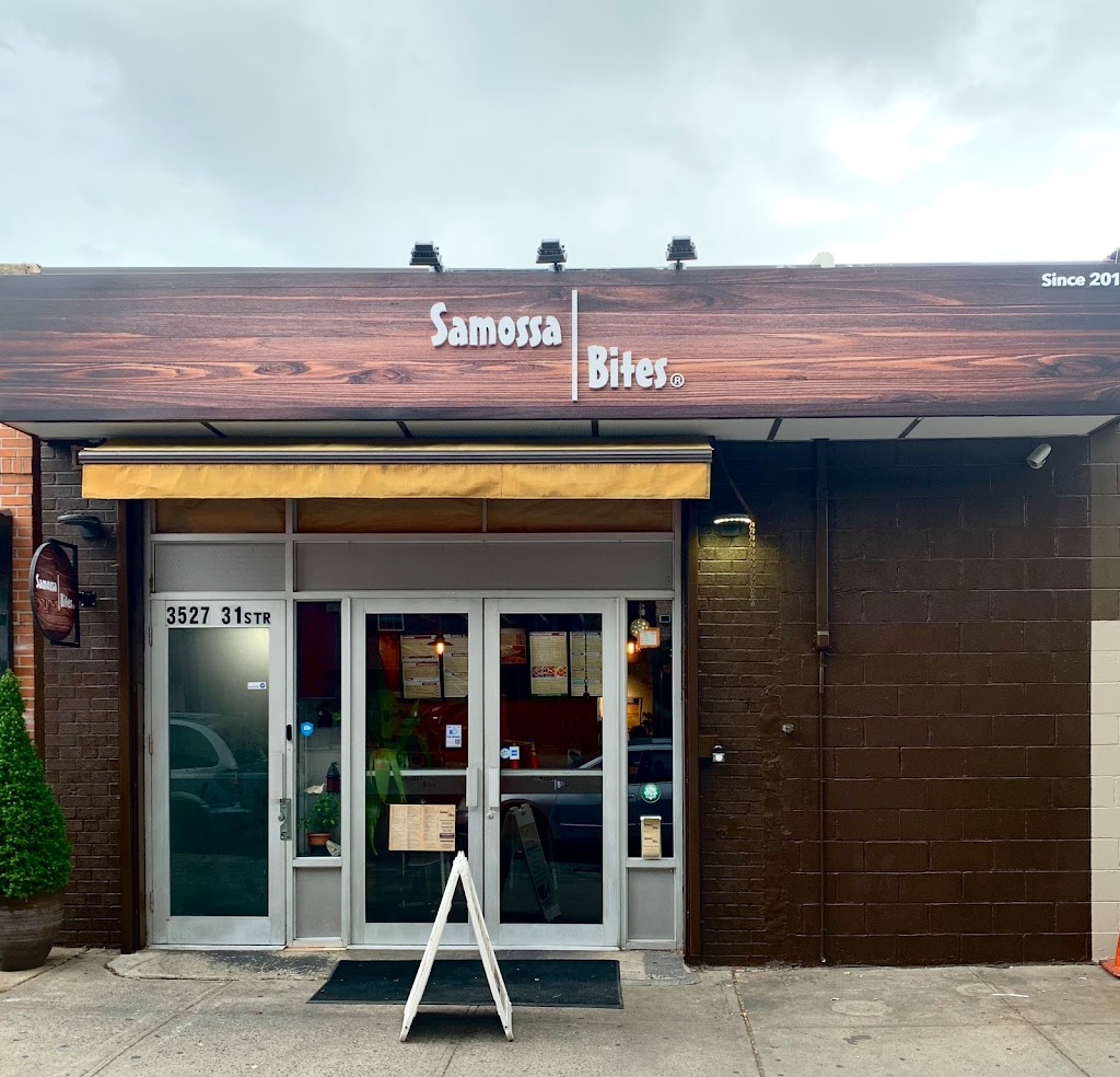 Samossa Bites | 3527 31st St, Queens, NY 11106, USA | Phone: (718) 606-9150