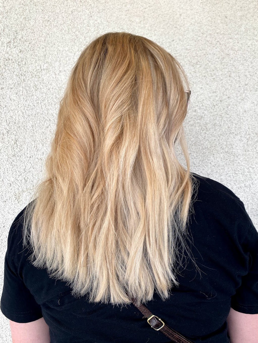 Hair by Laura H | 1133 S Sanderson Ave, Hemet, CA 92545, USA | Phone: (951) 419-3481