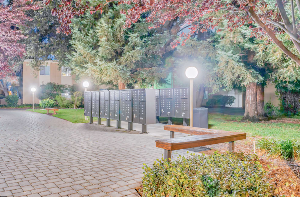 Greenpointe Apartment Homes | 1599 Warburton Ave, Santa Clara, CA 95050, USA | Phone: (408) 215-1827