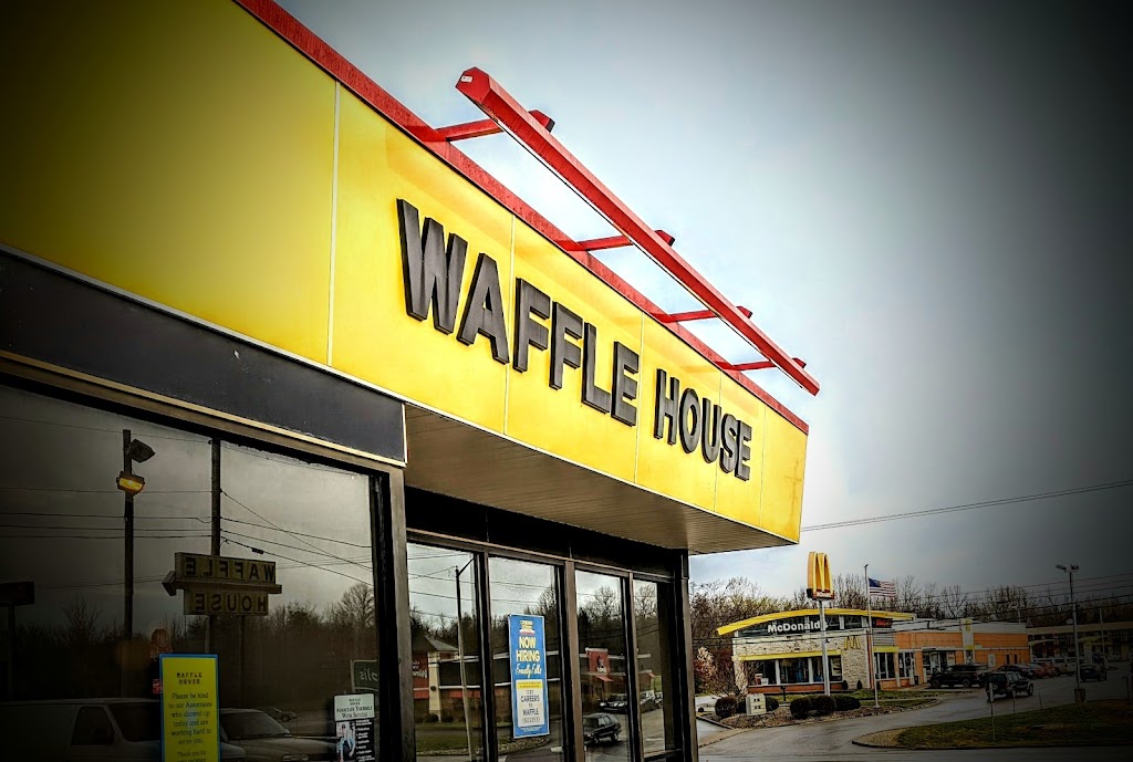 Waffle House | 1515 W McClain Ave, Scottsburg, IN 47170 | Phone: (812) 752-2123