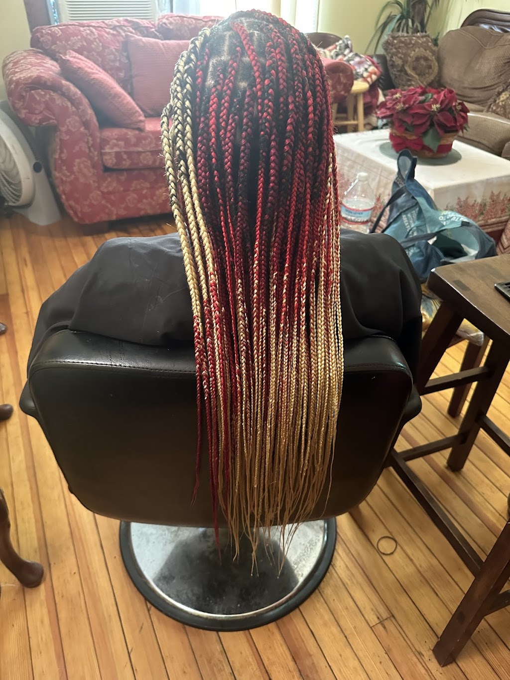 African queen braiding shop | 3726 Frankford Ave, Baltimore, MD 21206, USA | Phone: (443) 278-3054