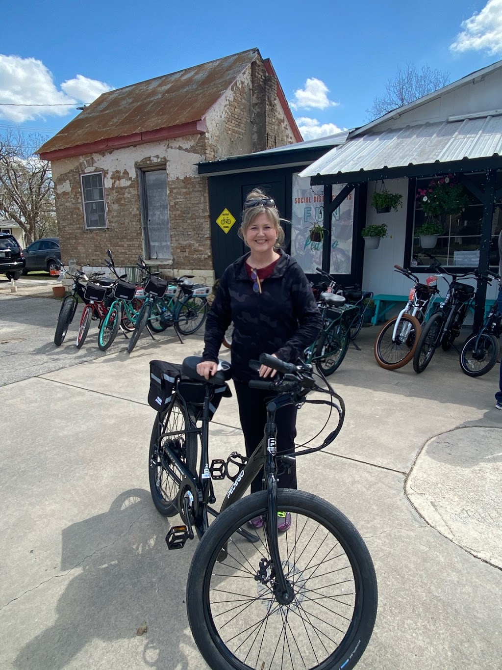 Pedego Electric Bikes New Braunfels | 231 Landa St, New Braunfels, TX 78130, USA | Phone: (830) 312-6704