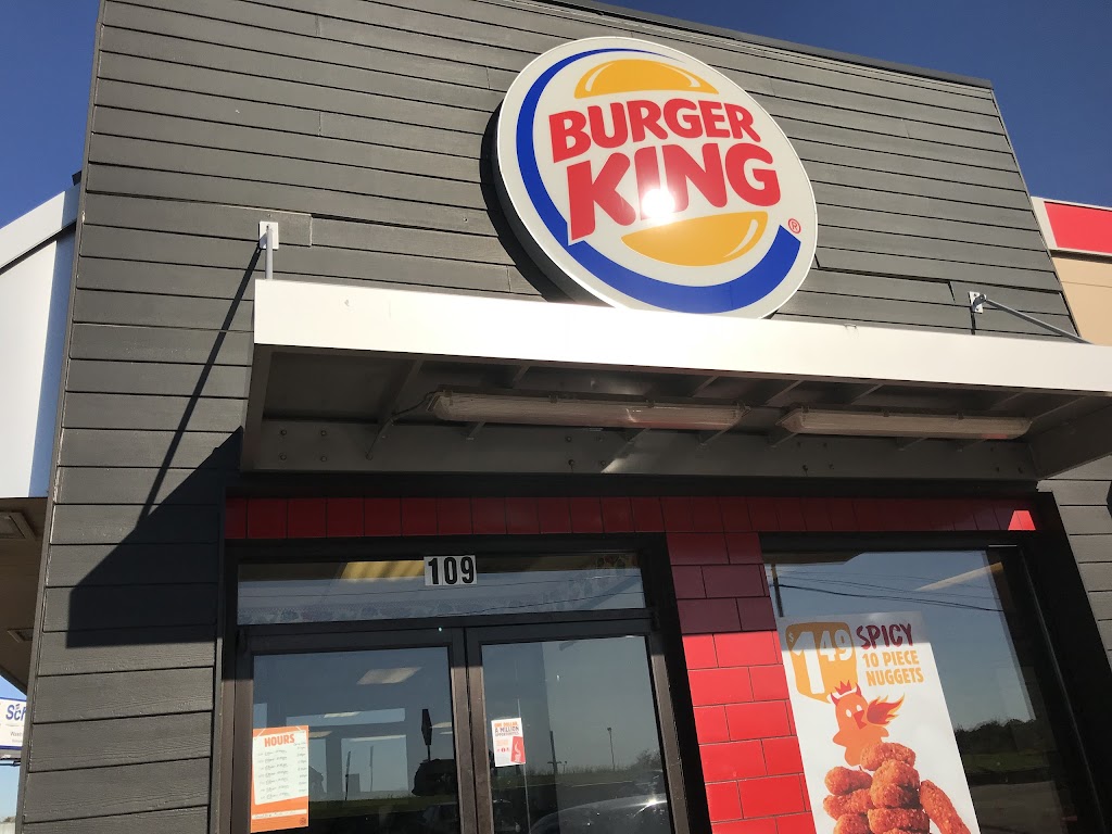 Burger King | 109 Hwy AT, Villa Ridge, MO 63089, USA | Phone: (636) 742-2011