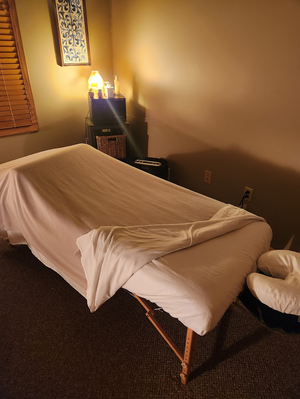 Bee Well Massage | Mill Building, 500 N Pine St Ste 203, Chaska, MN 55318, USA | Phone: (952) 465-4971