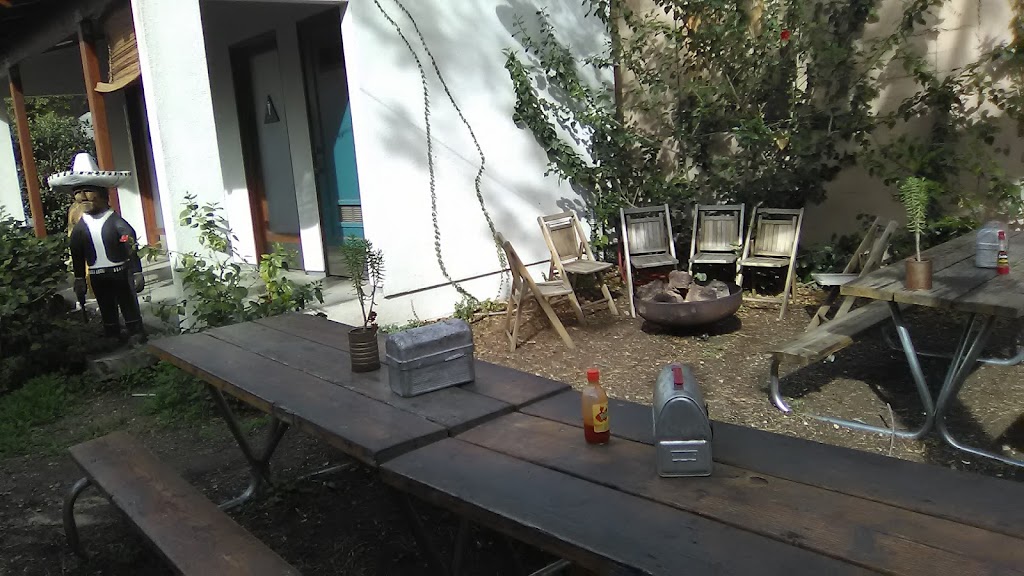 Petiscos | 211 W 1st St, Claremont, CA 91711, USA | Phone: (909) 625-5557