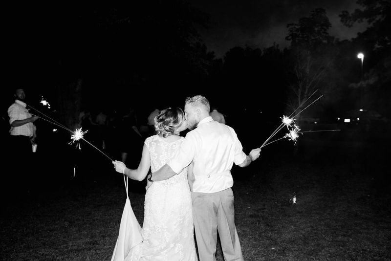 Direct Sparklers | 2665 N Main St, Hubbard, OH 44425, USA | Phone: (833) 727-7275