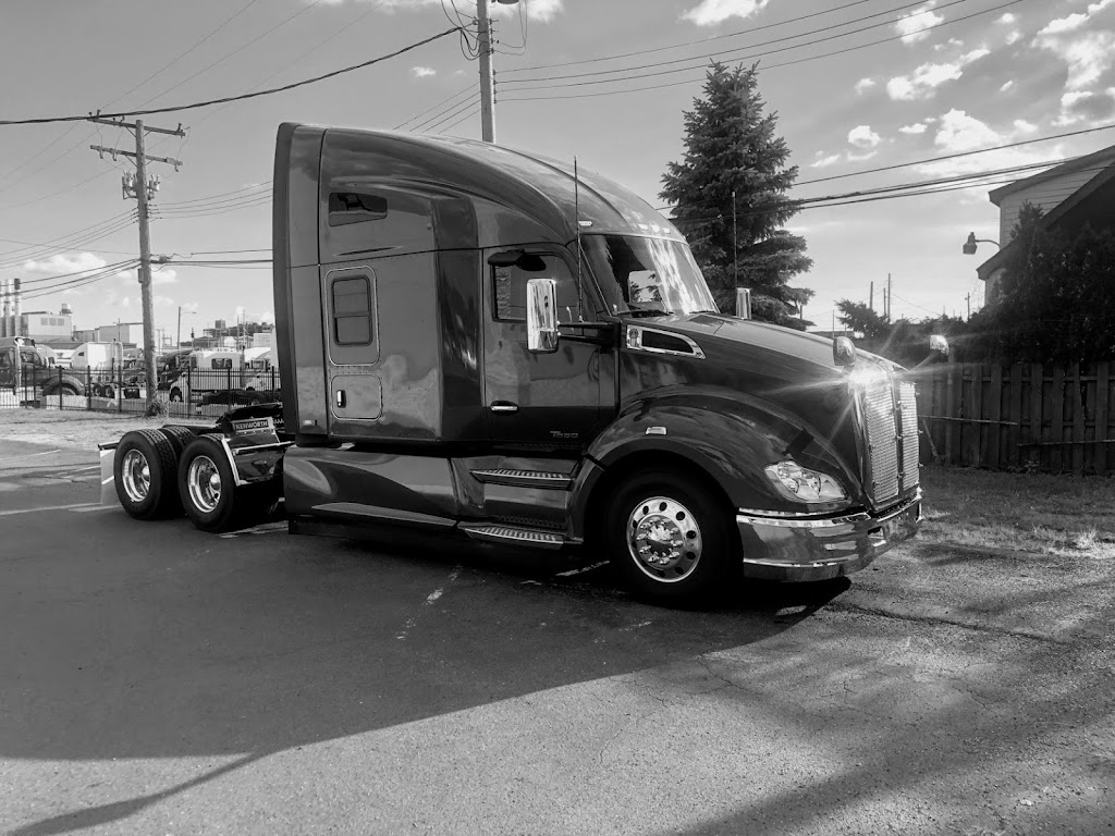 Krystal Transport LLC | 15045 Hamilton Ave, Highland Park, MI 48203, USA | Phone: (586) 329-4318