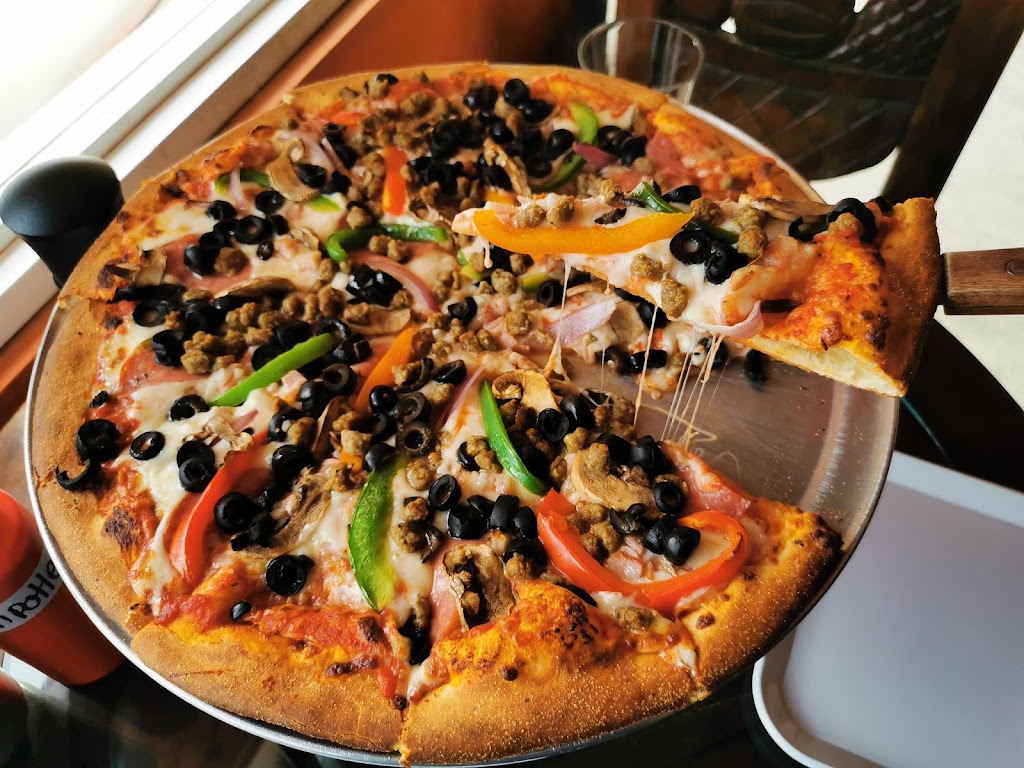 Mex Italiano Pizzeria | 22765 La Misión, Baja California, Mexico | Phone: 646 155 0779