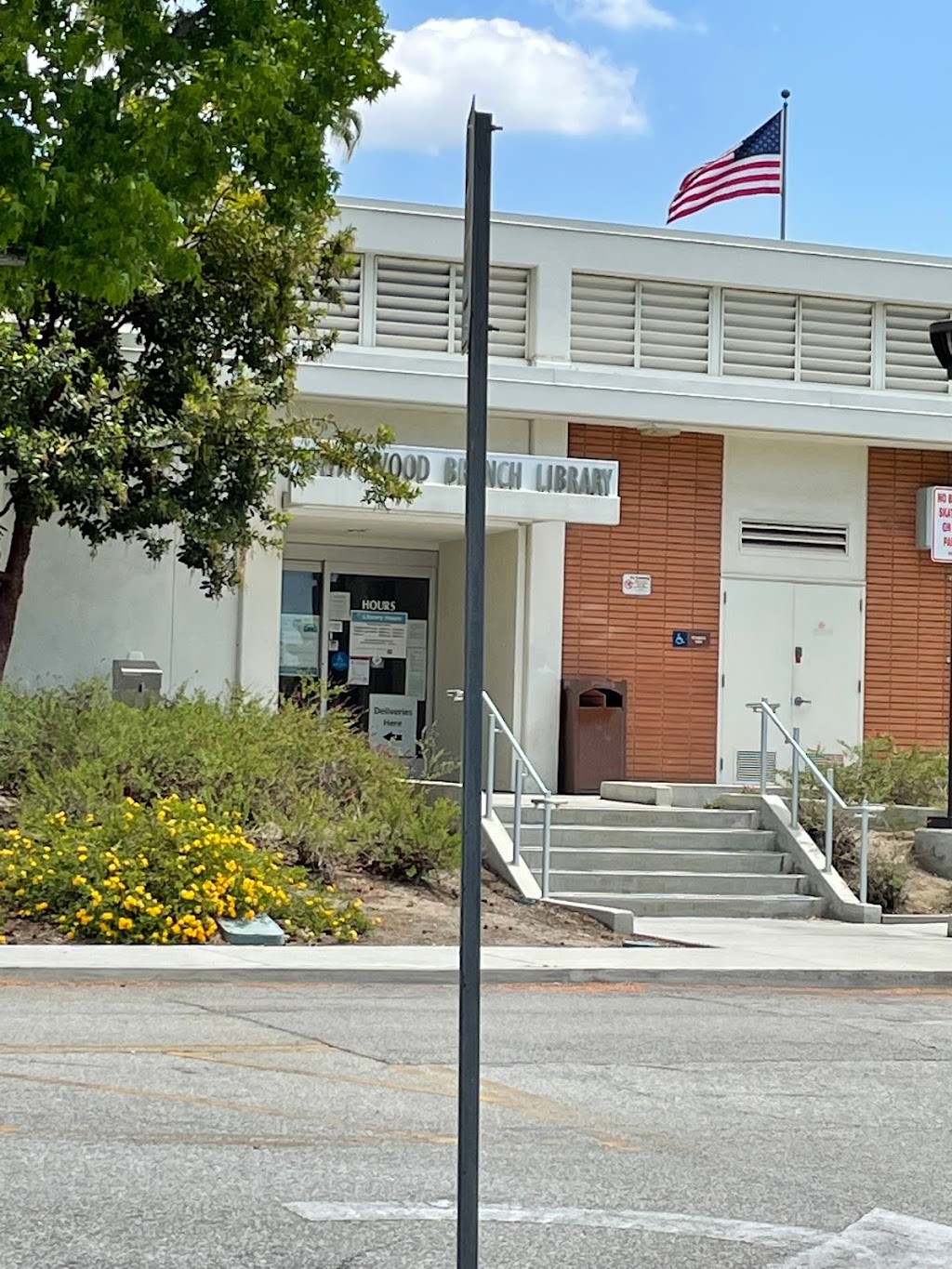 Whittwood Branch Library | 10537 Santa Gertrudes Ave, Whittier, CA 90603, USA | Phone: (562) 567-9950