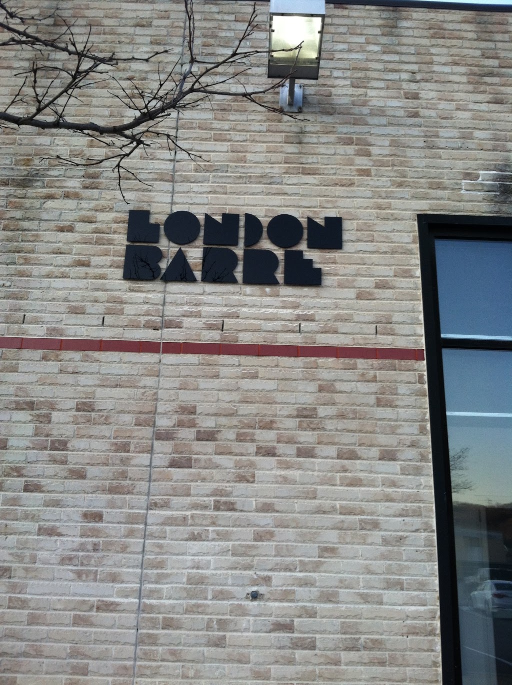 London Barre | 55 Lumber Rd Suite 340, Roslyn, NY 11576, USA | Phone: (516) 801-0101