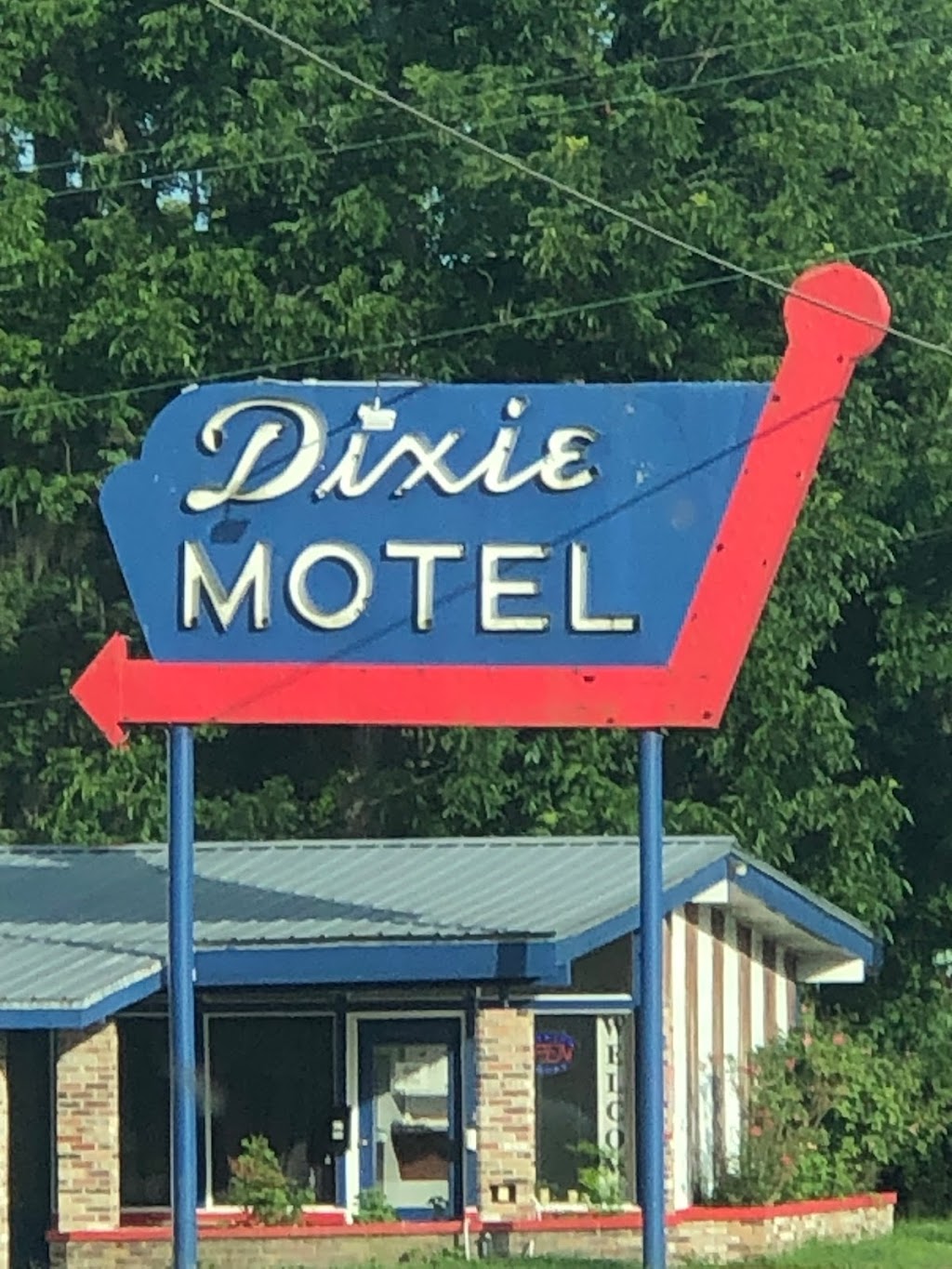 Dixie Motel | 551664 US-1, Hilliard, FL 32046 | Phone: (904) 845-4103