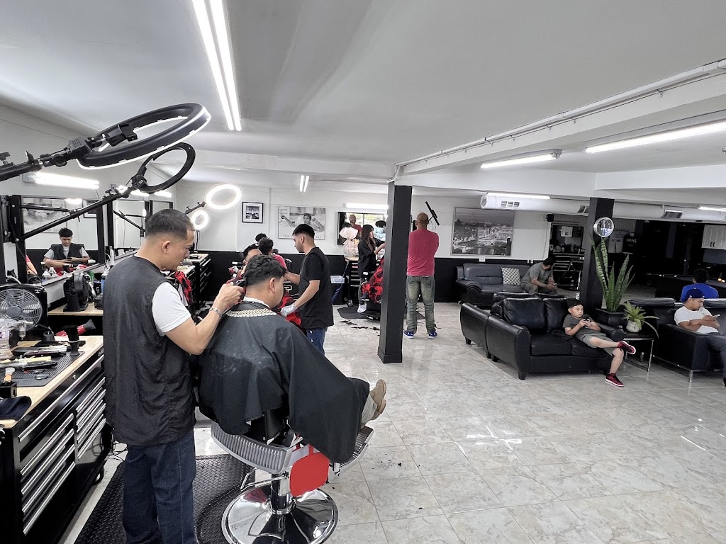 Ivan’s Barbershop | 916 W Division St Suite B, Arlington, TX 76012, USA | Phone: (817) 987-2555