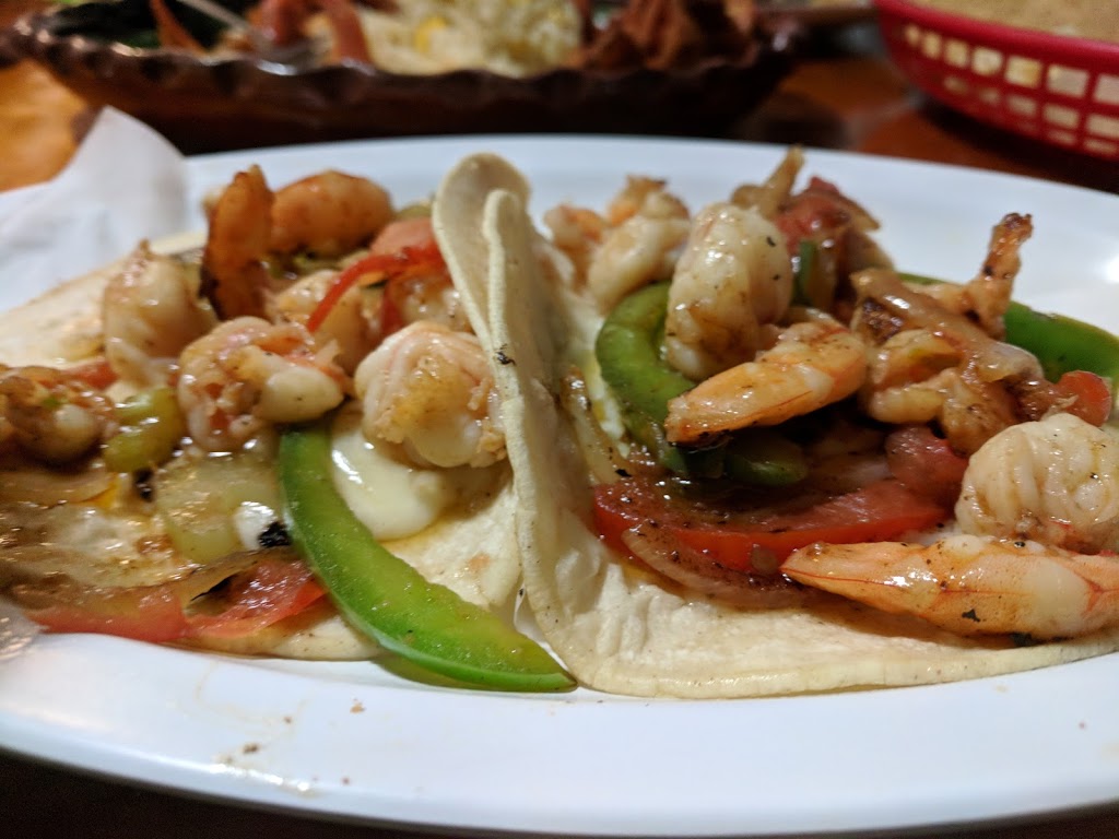 Tacos Y Mariscos El Tapatio | 712 L St, Sanger, CA 93657, USA | Phone: (559) 875-9100