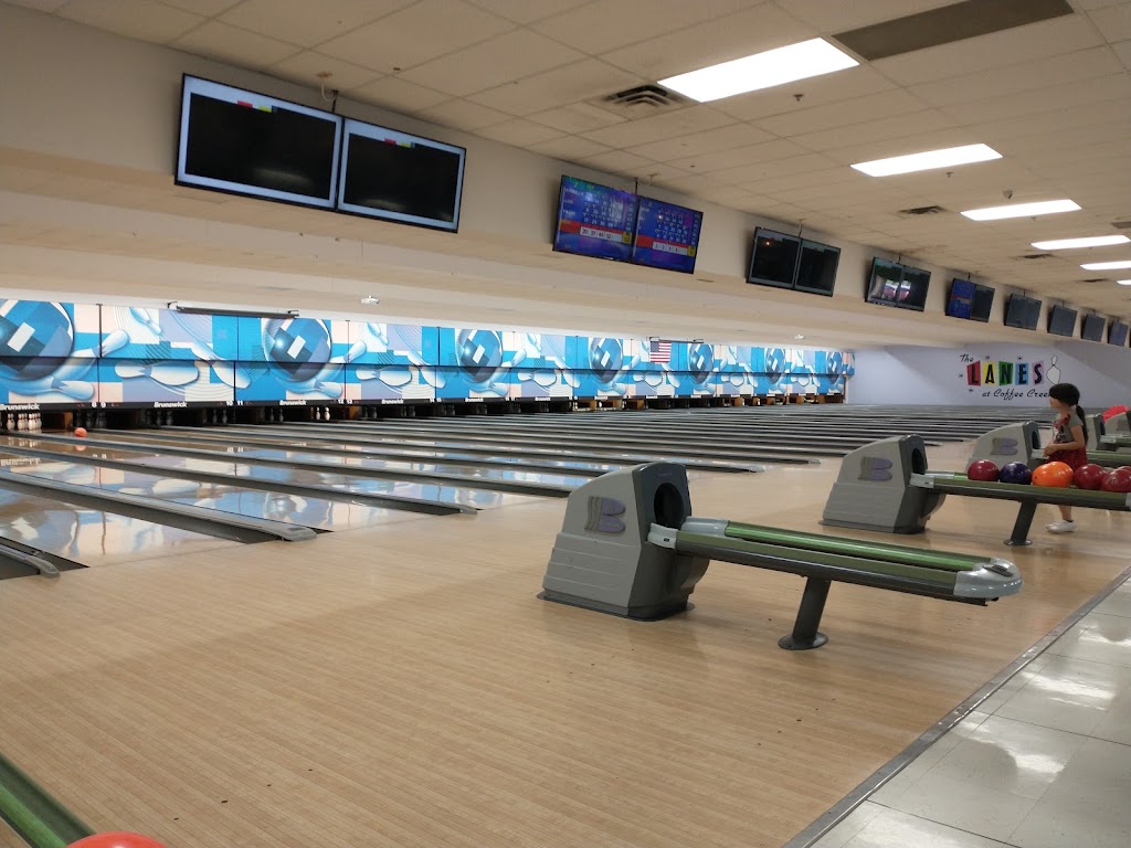 Lanes At Coffee Creek | 10301 Owasso Expy, Owasso, OK 74055, USA | Phone: (918) 274-0400