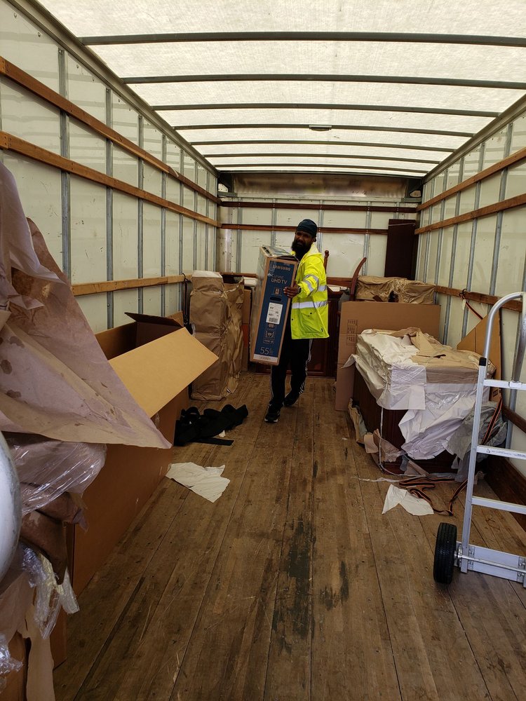 MT. Zion Moving & Storage LLC | 14532 Scottburgh Glen Dr, Wimauma, FL 33598, USA | Phone: (813) 548-3511