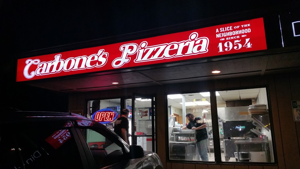 Carbones Pizzeria | 705 Century Ave N, Maplewood, MN 55119, USA | Phone: (651) 501-0822