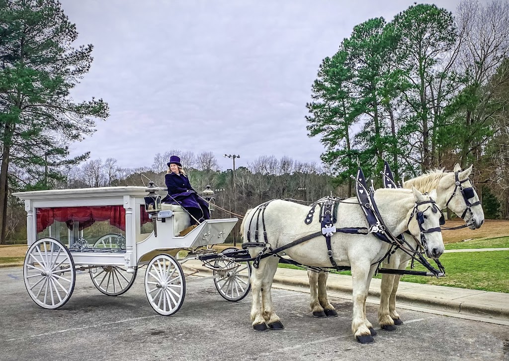 Gold Leaf Carriage | 1520 Weslyn Springs Way, Fuquay-Varina, NC 27526, USA | Phone: (919) 614-5306