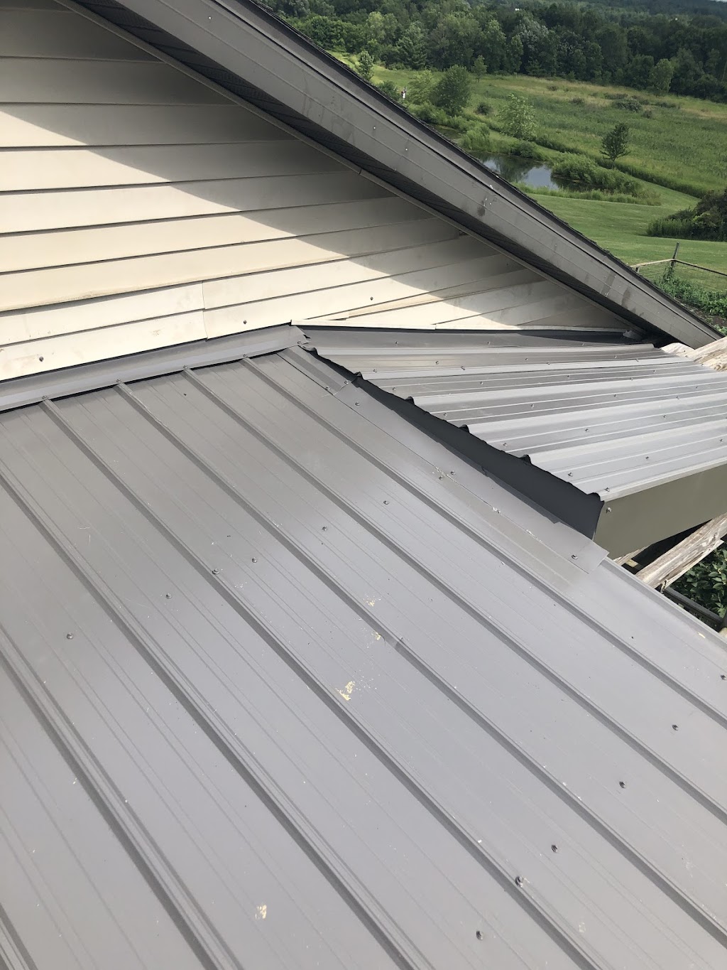 KRL Roofing | 428 Colby Blvd, Poynette, WI 53955, USA | Phone: (608) 445-4509