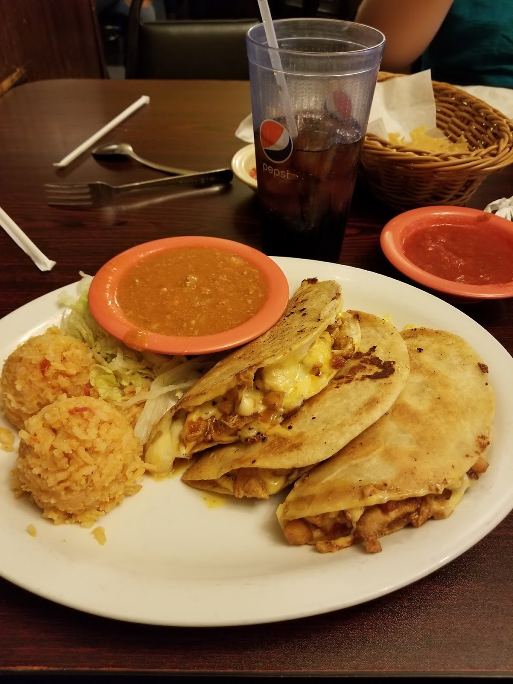 Casa Martinez | 204 W Greenway St, Derby, KS 67037, USA | Phone: (316) 788-7333