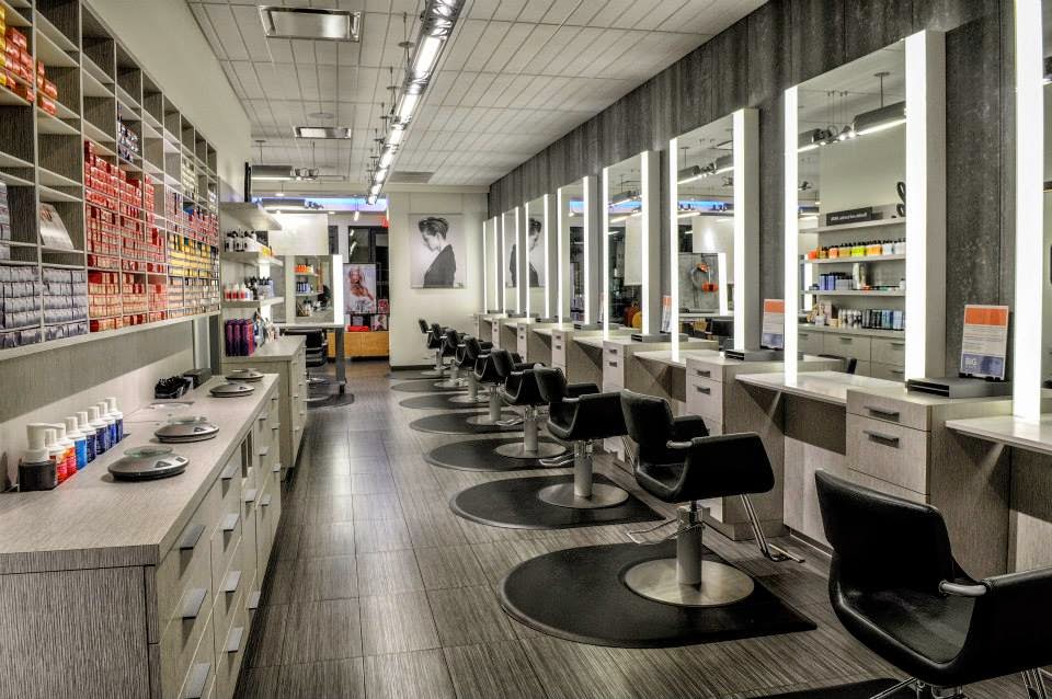 Mane Attraction Salon | 3156 E Camelback Rd, Phoenix, AZ 85016, USA | Phone: (602) 956-2996