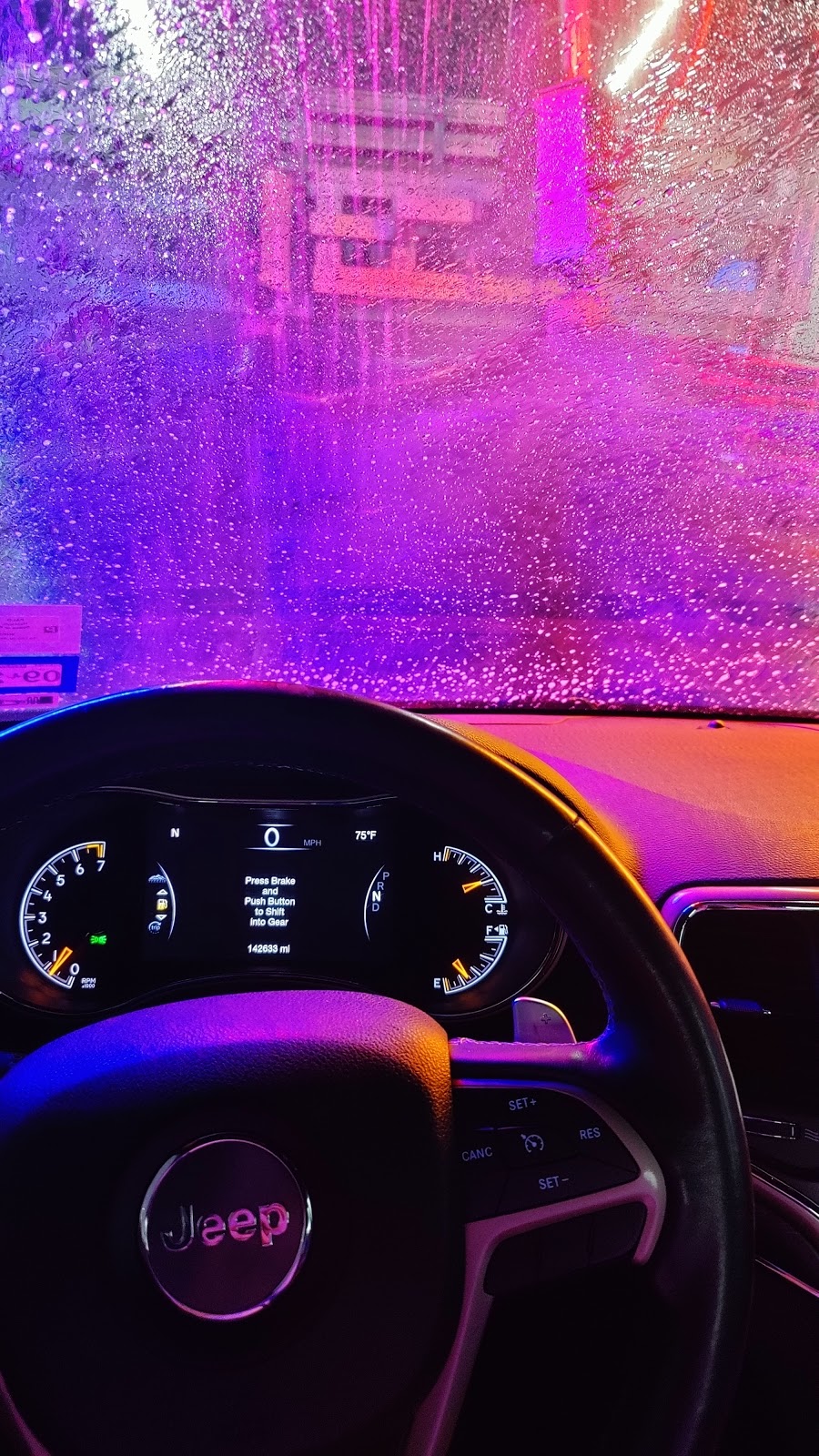 Mister Car Wash | 12552 Richbourg St, Houston, TX 77090, USA | Phone: (713) 568-1139