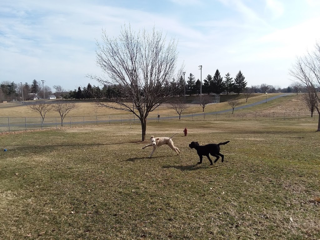 Commons Dog Exercise Area | Circle Hill Cemetery Rd, Angola, IN 46703, USA | Phone: (260) 665-1588