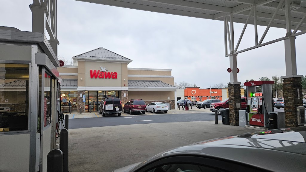 Wawa | 151A NJ-35, Eatontown, NJ 07724, USA | Phone: (610) 358-8000