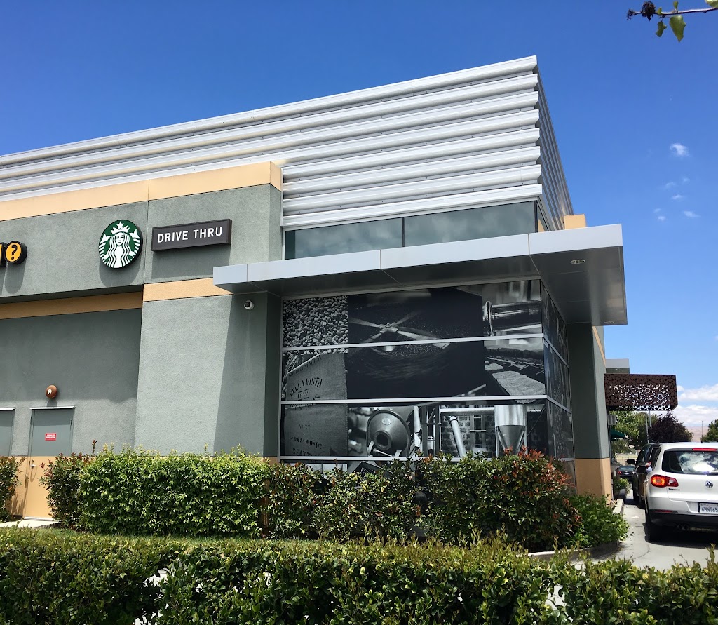 Starbucks | 540 Newhall Dr #20, San Jose, CA 95110, USA | Phone: (408) 299-0598