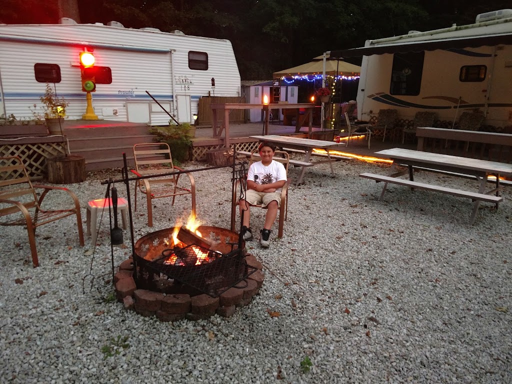 Sports Lake Campground | 7230 County Rd 400 S, Marion, IN 46953, USA | Phone: (765) 998-2558