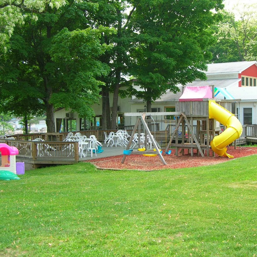 The Country Place Resort | 85 Shady Glen Rd, East Durham, NY 12423, USA | Phone: (518) 291-3988