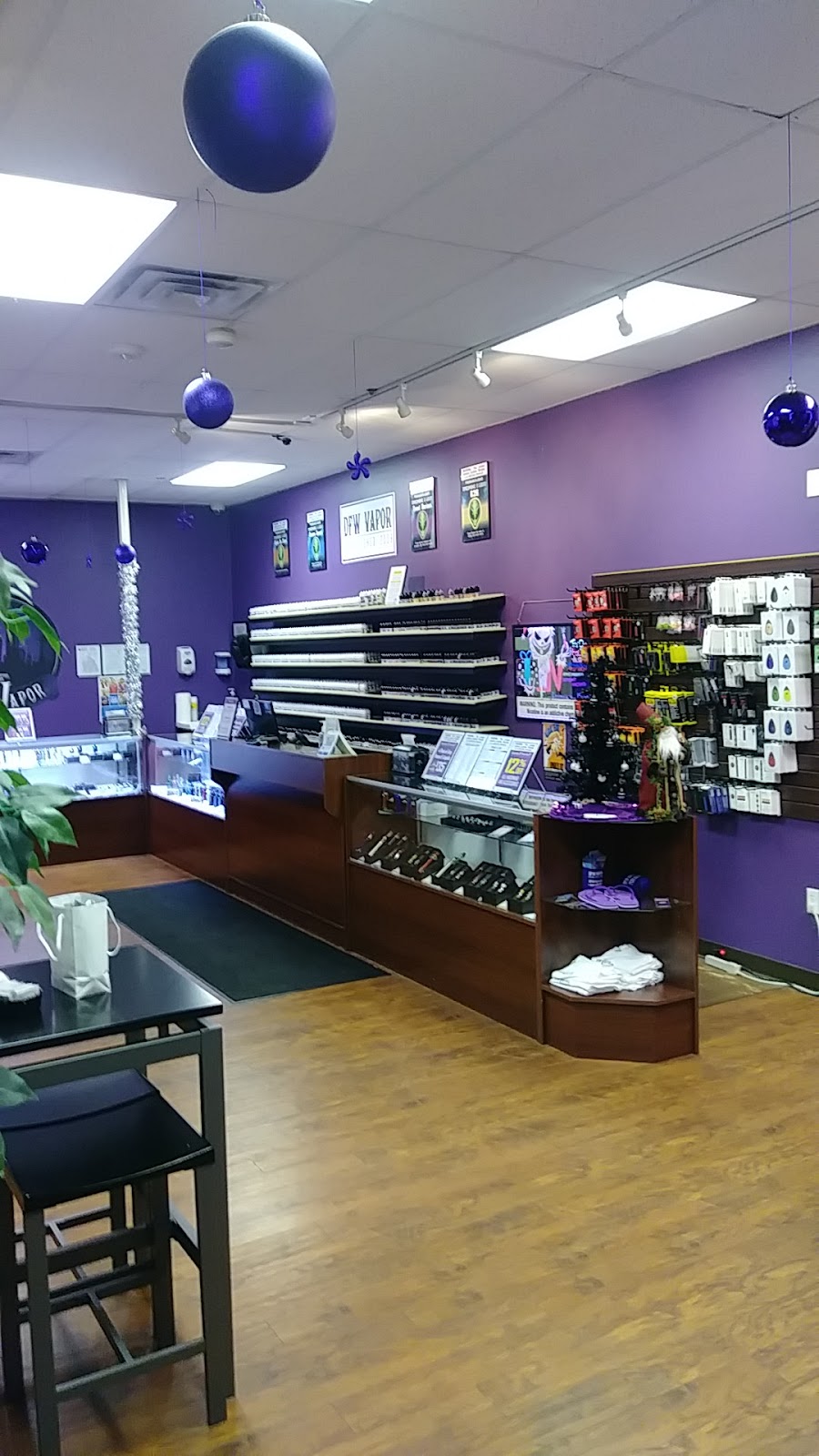 DFW Vapor Rowlett | 6702 Dalrock Rd, Rowlett, TX 75088, USA | Phone: (214) 437-3056