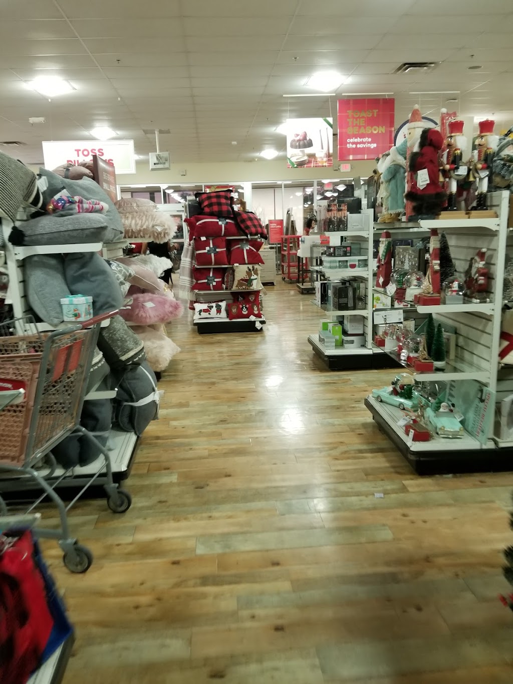 T.J. Maxx & HomeGoods | 1855 Pebble Creek Pkwy, Goodyear, AZ 85395, USA | Phone: (623) 536-6852