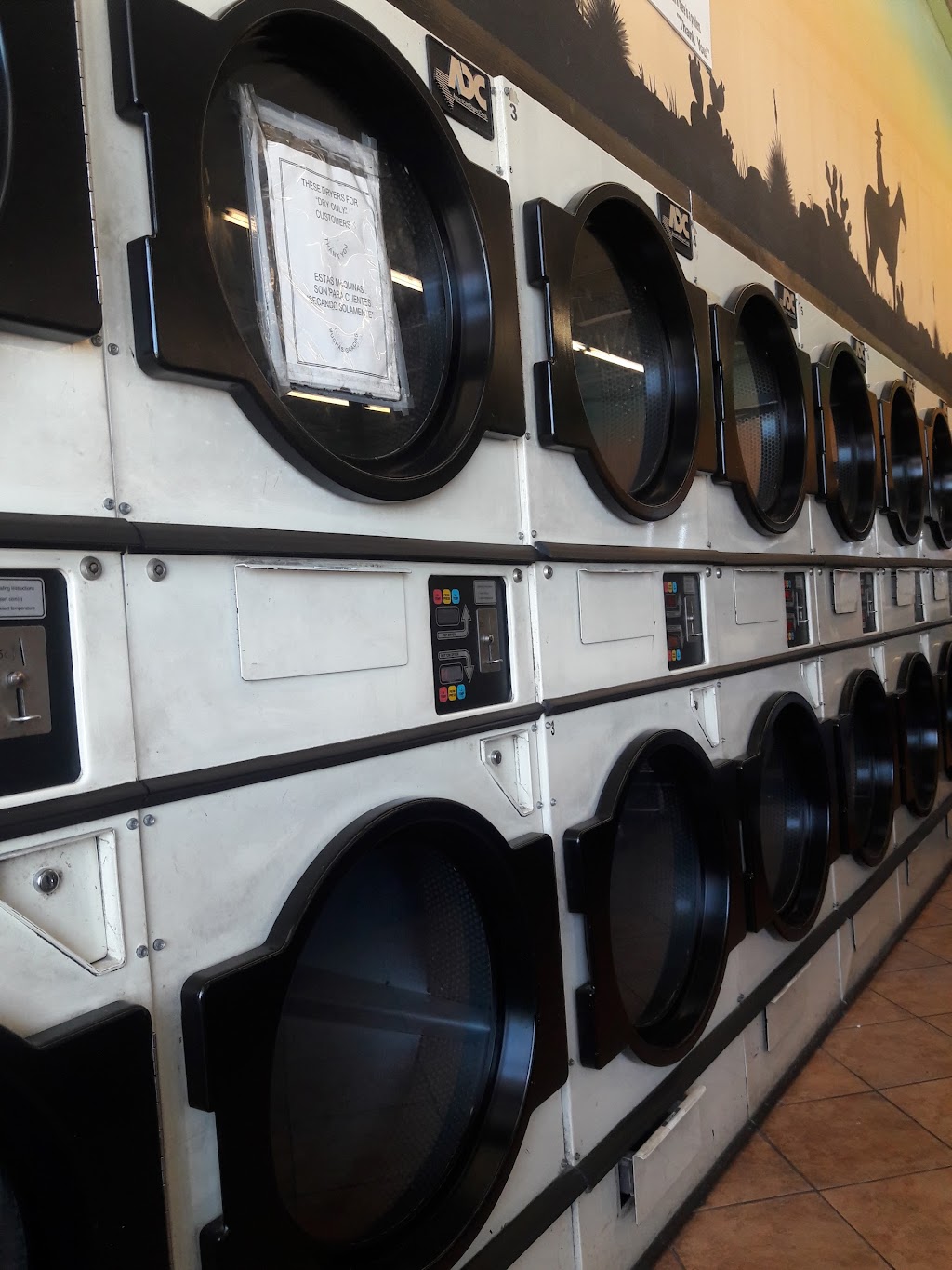 Wonder Wash Coin Laundry | 3156 E Ledbetter Dr, Dallas, TX 75216, USA | Phone: (972) 603-8027