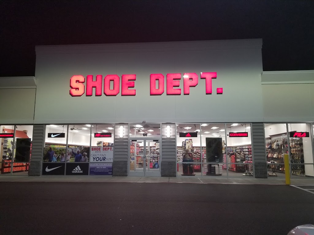 Shoe Dept. | Settlers Crossing, 1323 E Hackberry St Ste 106, Salem, IN 47167, USA | Phone: (812) 620-7495