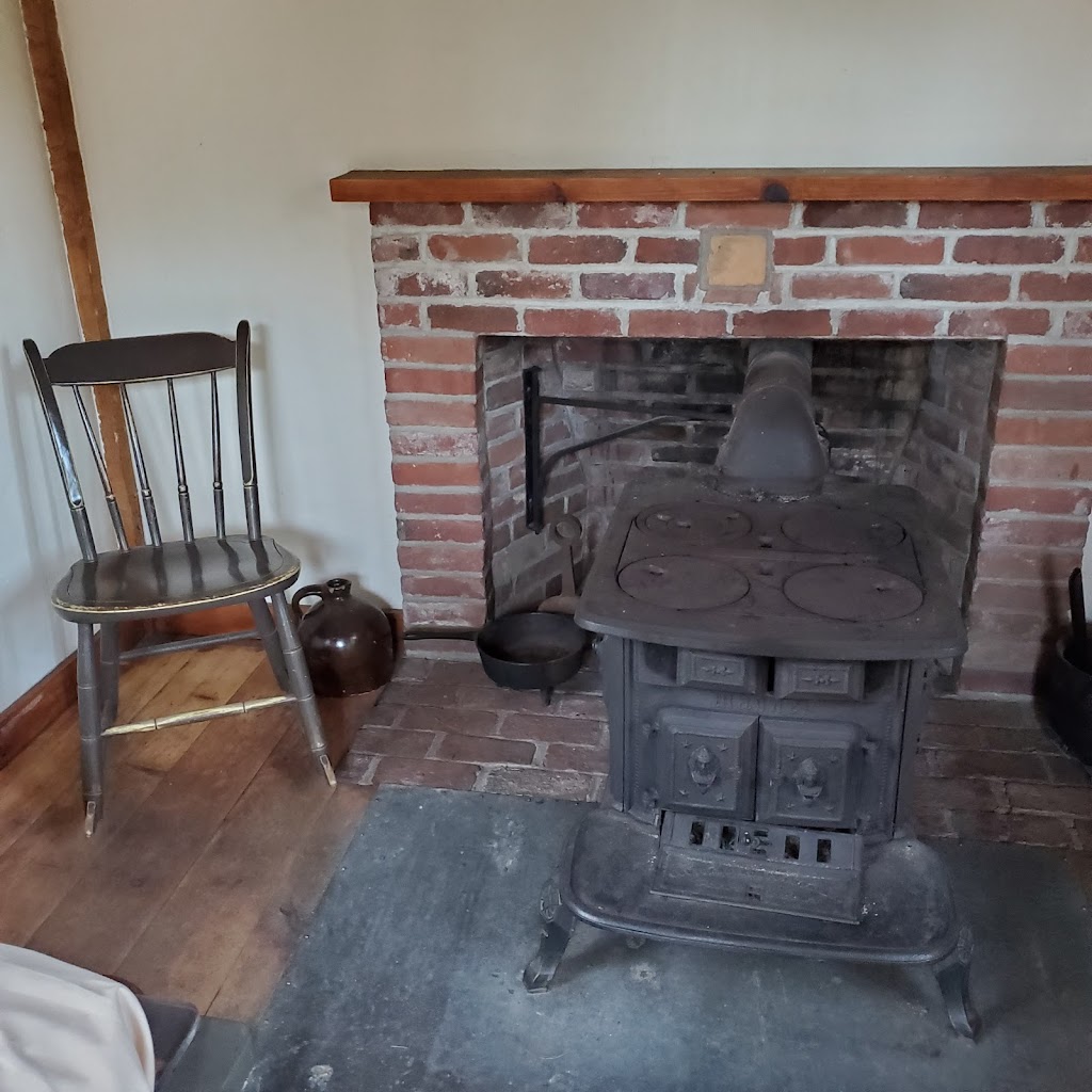 The Thoreau Society Shop at Walden Pond | 915 Walden St, Concord, MA 01742, USA | Phone: (978) 287-5477