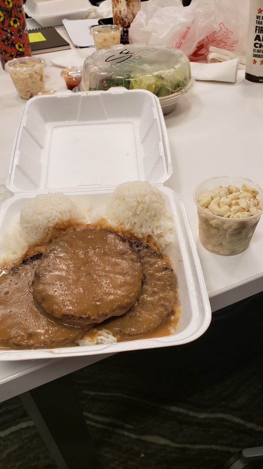 L&L Hawaiian Barbecue | 18613 International Blvd Bldg. B3, SeaTac, WA 98188, USA | Phone: (206) 432-9646