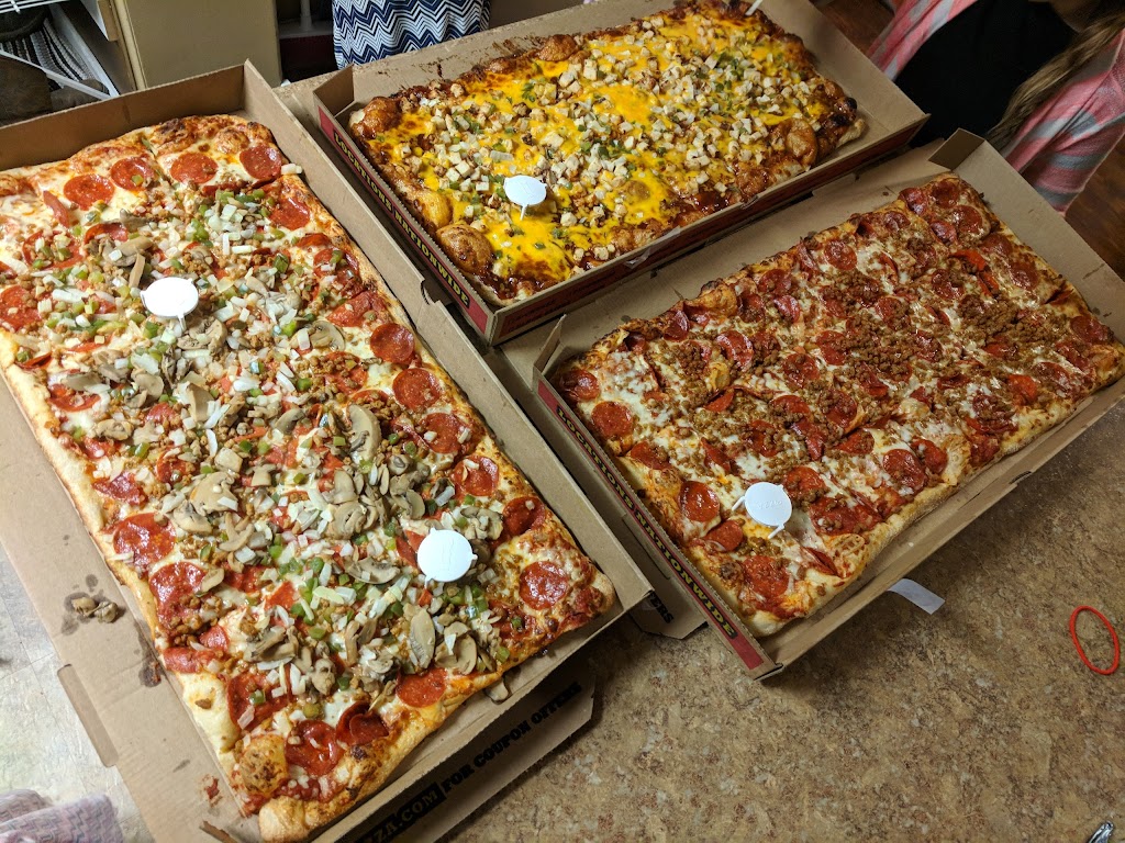 Foxs Pizza Den | 421 Main St, Bentleyville, PA 15314, USA | Phone: (724) 239-4466