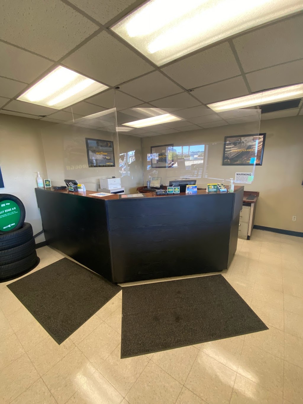 Just Tires | 185 Washburn Cir, Corona, CA 92882 | Phone: (951) 371-1280