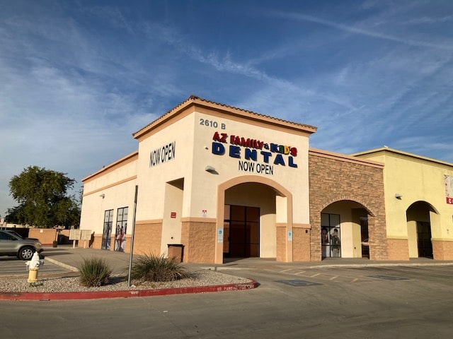 AZ Family & Kids Dental | 2610 W Baseline Rd #120, Phoenix, AZ 85041, USA | Phone: (602) 675-2732