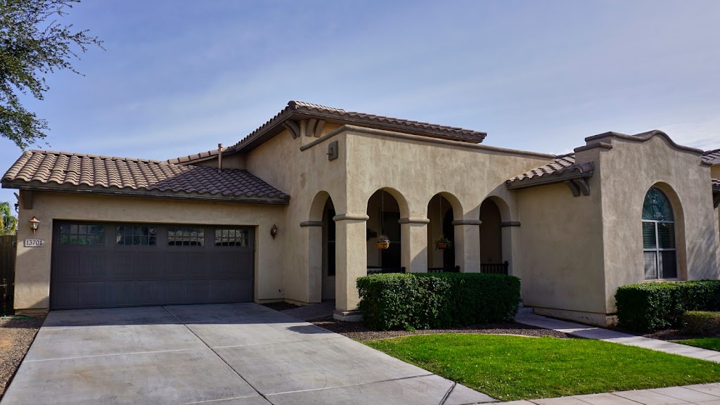 Golden Senior Living LLC | 13701 N 151st Dr, Surprise, AZ 85379, USA | Phone: (602) 317-5005