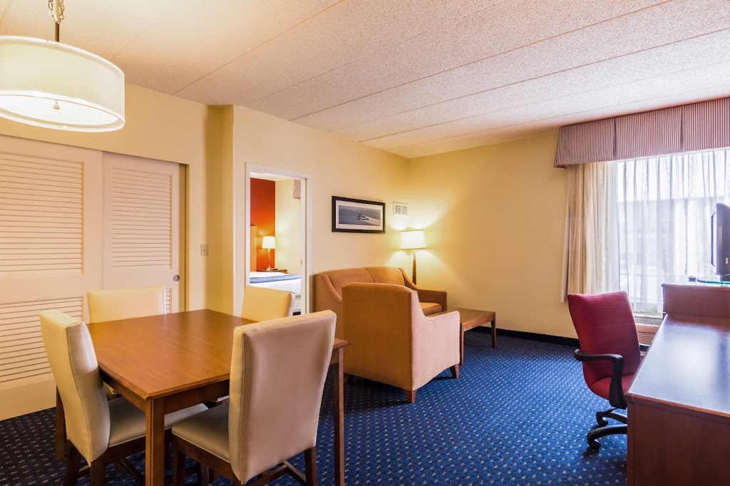Comfort Inn At Joint Base Andrews | 7979 Malcolm Rd, Clinton, MD 20735, USA | Phone: (301) 856-5200