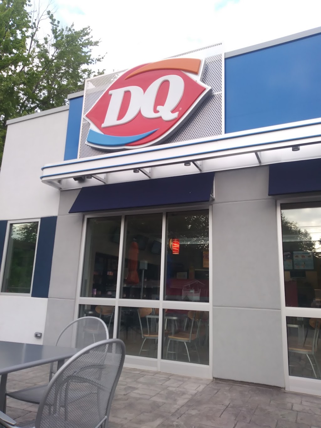 Dairy Queen Store | 5377 Lake Rd E, Geneva, OH 44041, USA | Phone: (440) 466-8720