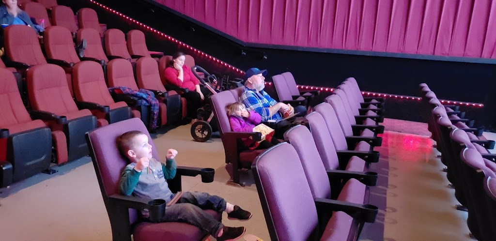 GTI North Branch Theatre | 38450 Tanger Dr, North Branch, MN 55056, USA | Phone: (651) 674-2291