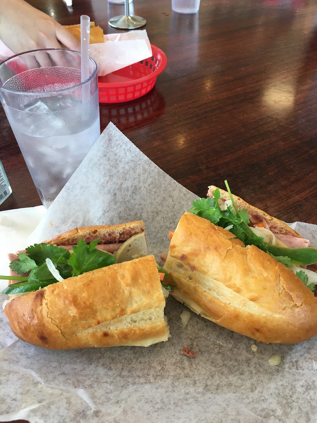 Huong Lan Sandwiches | 6930 65th St, Sacramento, CA 95823, USA | Phone: (916) 429-9999