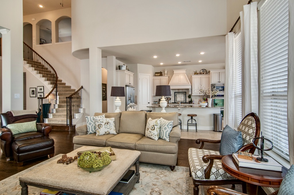 Joy Rice - Dallas Luxe Homes | 950 E State Hwy 114 Suite 105, Southlake, TX 76092, USA | Phone: (214) 662-5588