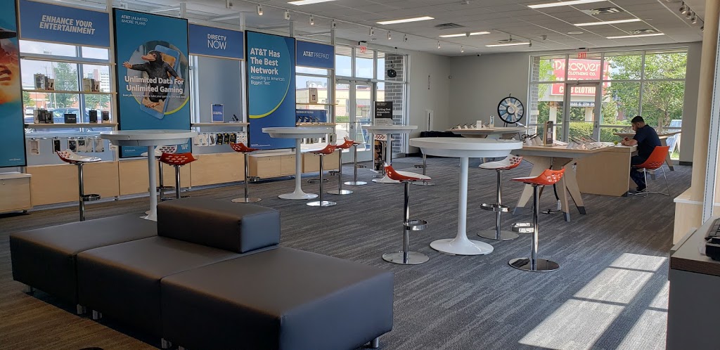 AT&T Store | 3543 S 27th St, Milwaukee, WI 53221, USA | Phone: (414) 882-4777