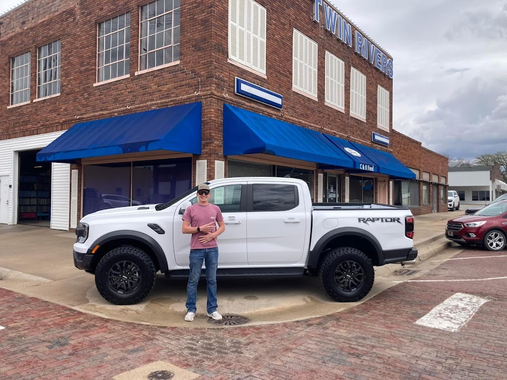 Twin Rivers Ford | 601 5th St, Fairbury, NE 68352, USA | Phone: (402) 729-2231